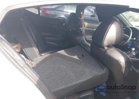 2019 Nissan Maxima 3.5 Sr z USA, uszkodzony, nr VIN 1N4AA6AVXKC381023